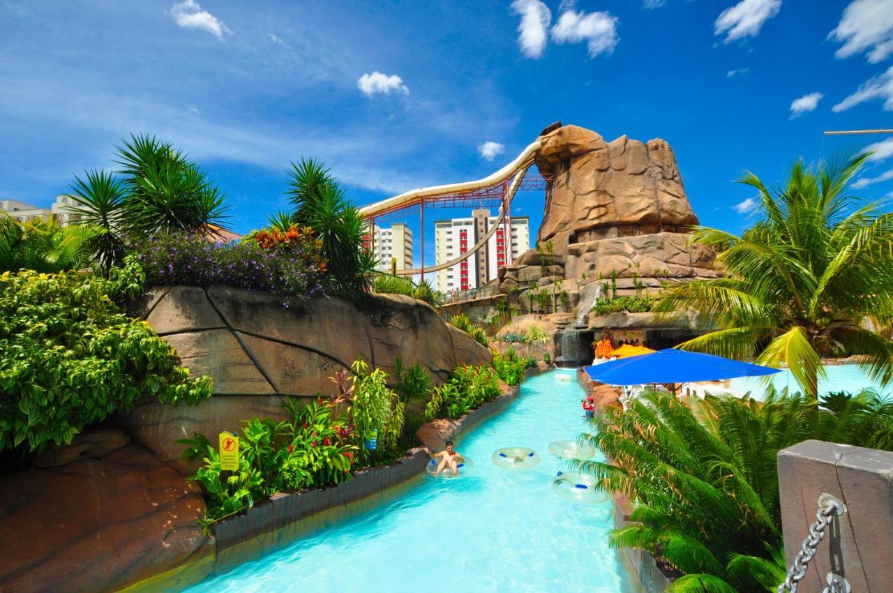 Villas Diroma Com Um Dia No Acqua Park, Splash E Slide Caldas Novas Kültér fotó