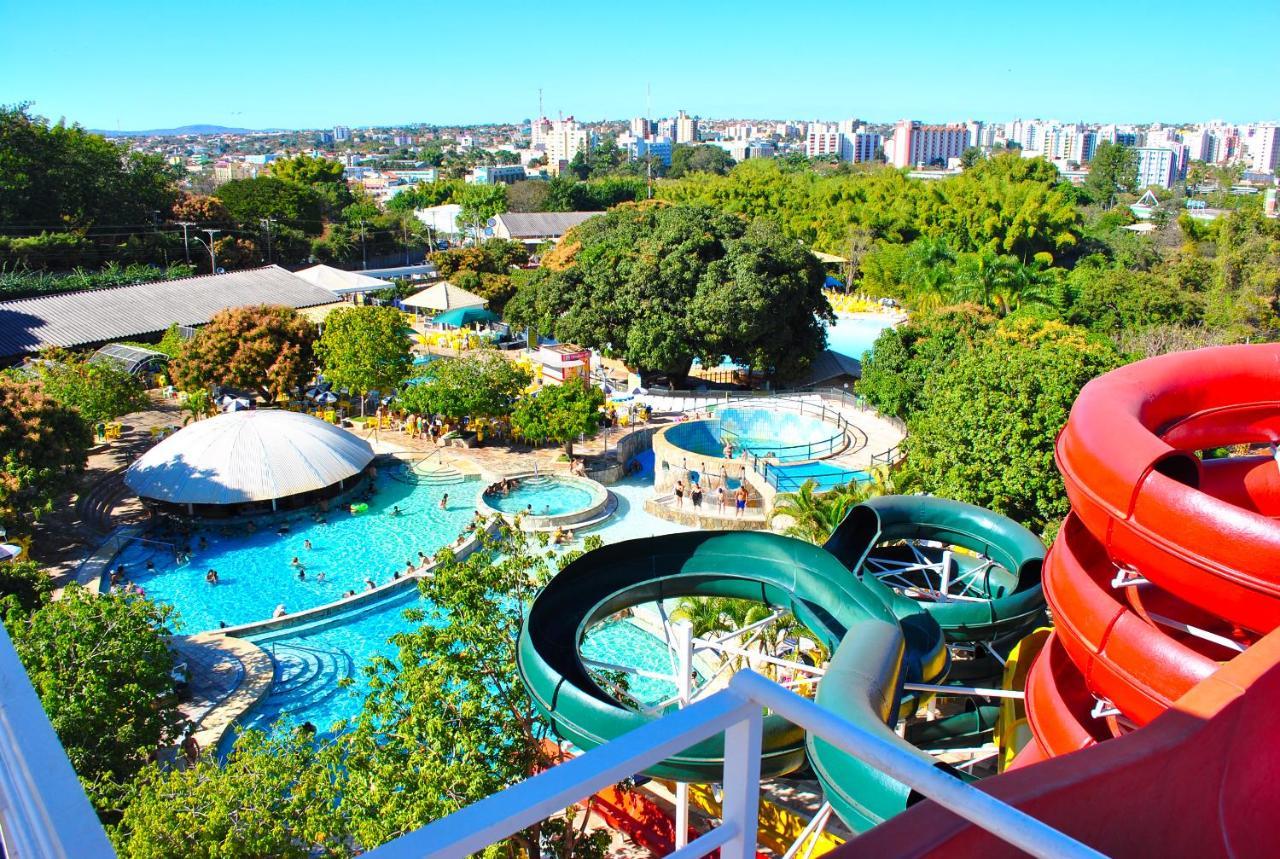 Villas Diroma Com Um Dia No Acqua Park, Splash E Slide Caldas Novas Kültér fotó