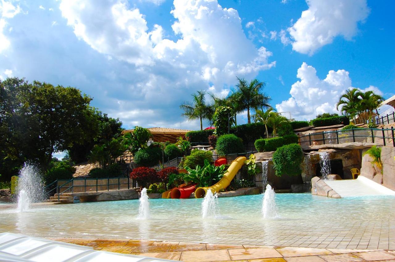 Villas Diroma Com Um Dia No Acqua Park, Splash E Slide Caldas Novas Kültér fotó