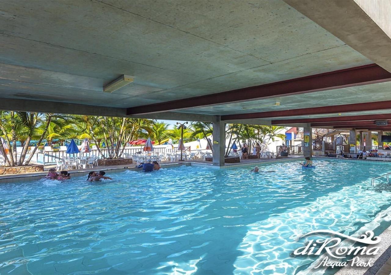 Villas Diroma Com Um Dia No Acqua Park, Splash E Slide Caldas Novas Kültér fotó