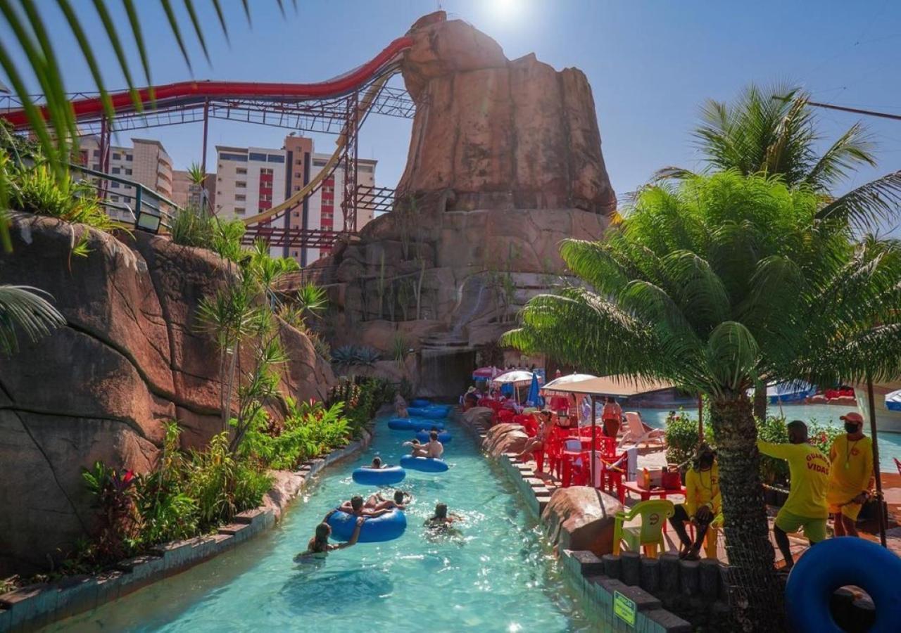 Villas Diroma Com Um Dia No Acqua Park, Splash E Slide Caldas Novas Kültér fotó