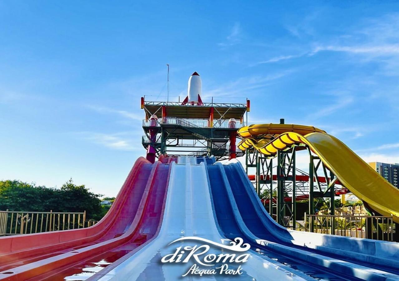 Villas Diroma Com Um Dia No Acqua Park, Splash E Slide Caldas Novas Kültér fotó